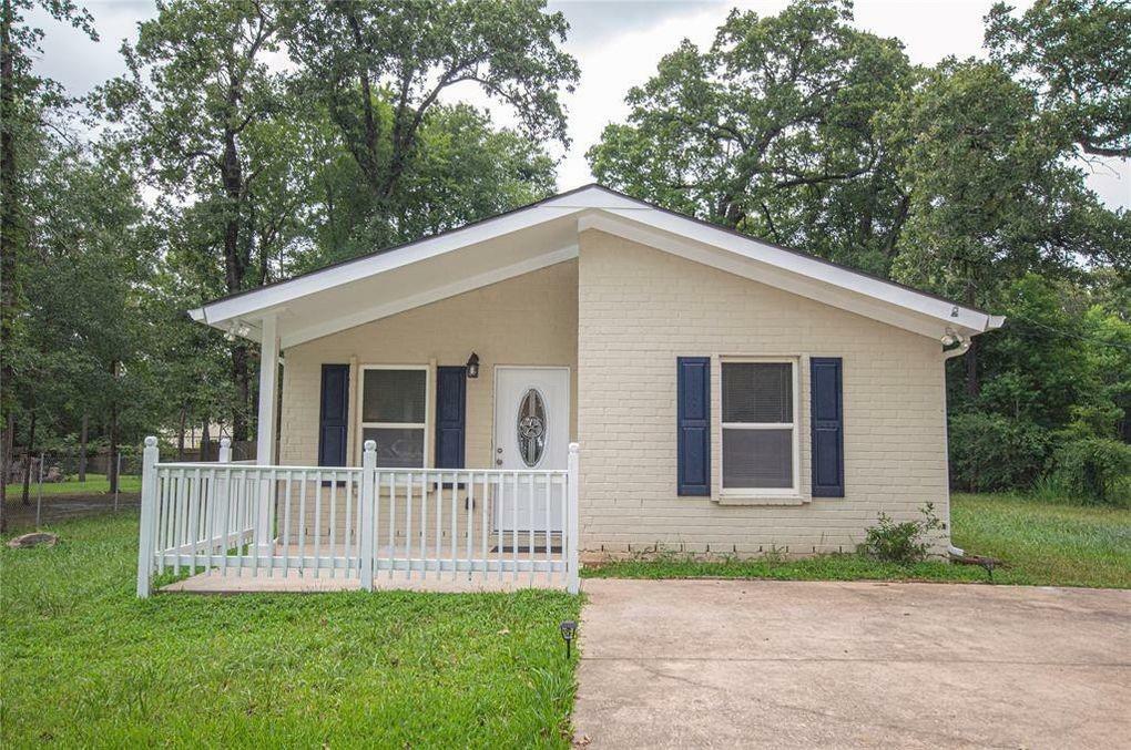 Property Photo:  3671 White Oak Drive  TX 77301 