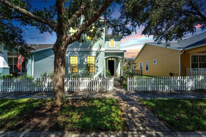 Property Photo:  11328 Grand Winthrop Avenue  FL 33578 