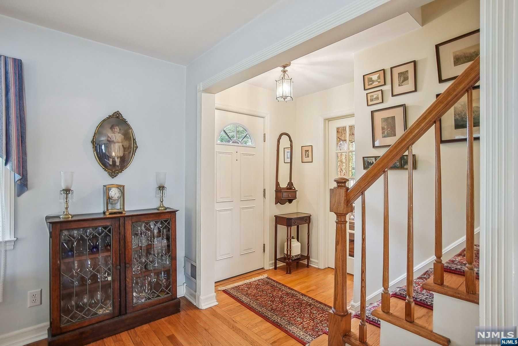 Property Photo:  34 Oakwood Drive  NJ 07470 