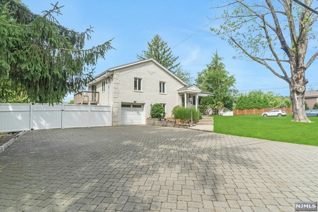 Property Photo:  28 Highland Avenue  NJ 07640 