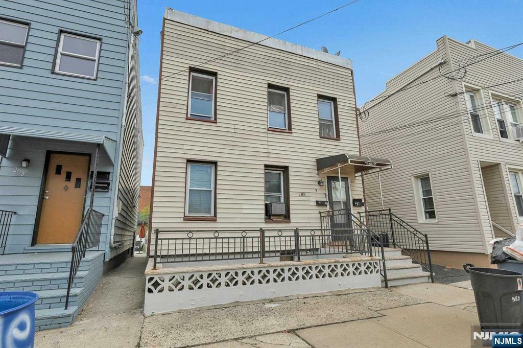 Property Photo:  206 Sanford Avenue  NJ 07032 