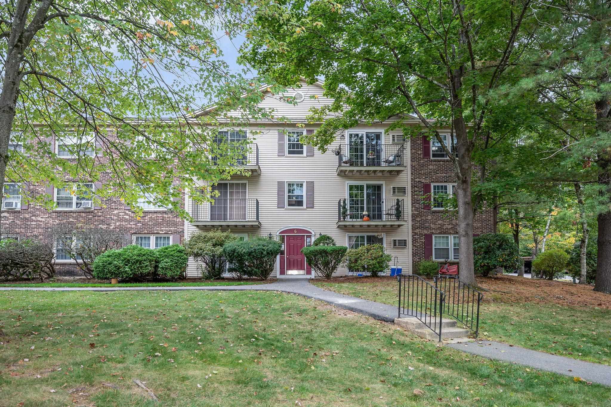 Property Photo: 6 Autumn Leaf Drive NH 03060