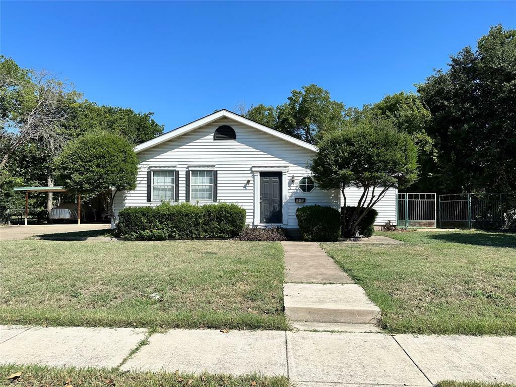 Property Photo:  5813 Dana Drive  TX 76117 