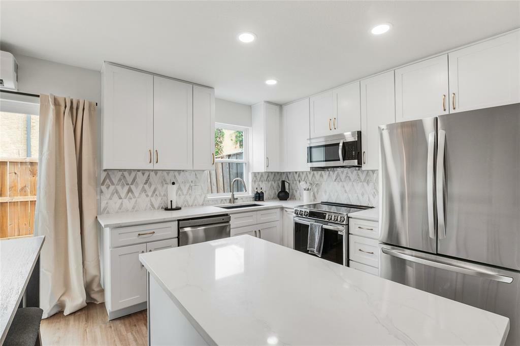 4011 Cole Avenue 115  Dallas TX 75204 photo