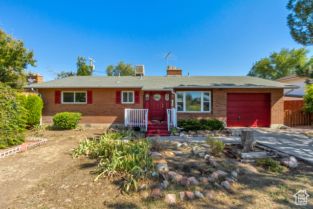 Property Photo:  1515 S Navajo St W  UT 84104 