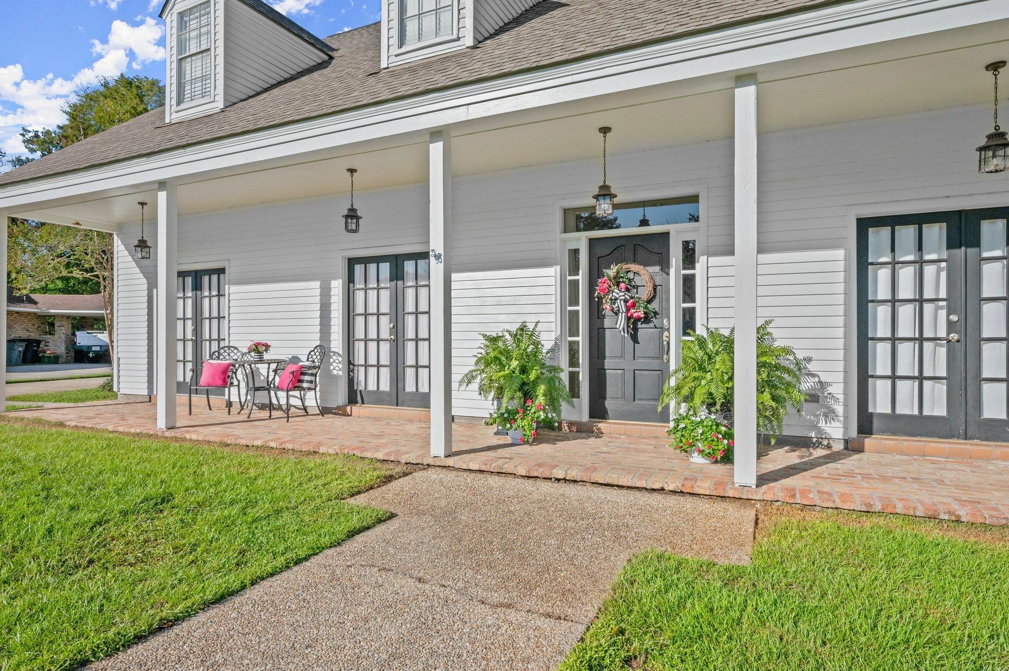 Property Photo:  13903 Woodland Ridge Ave  LA 70816 