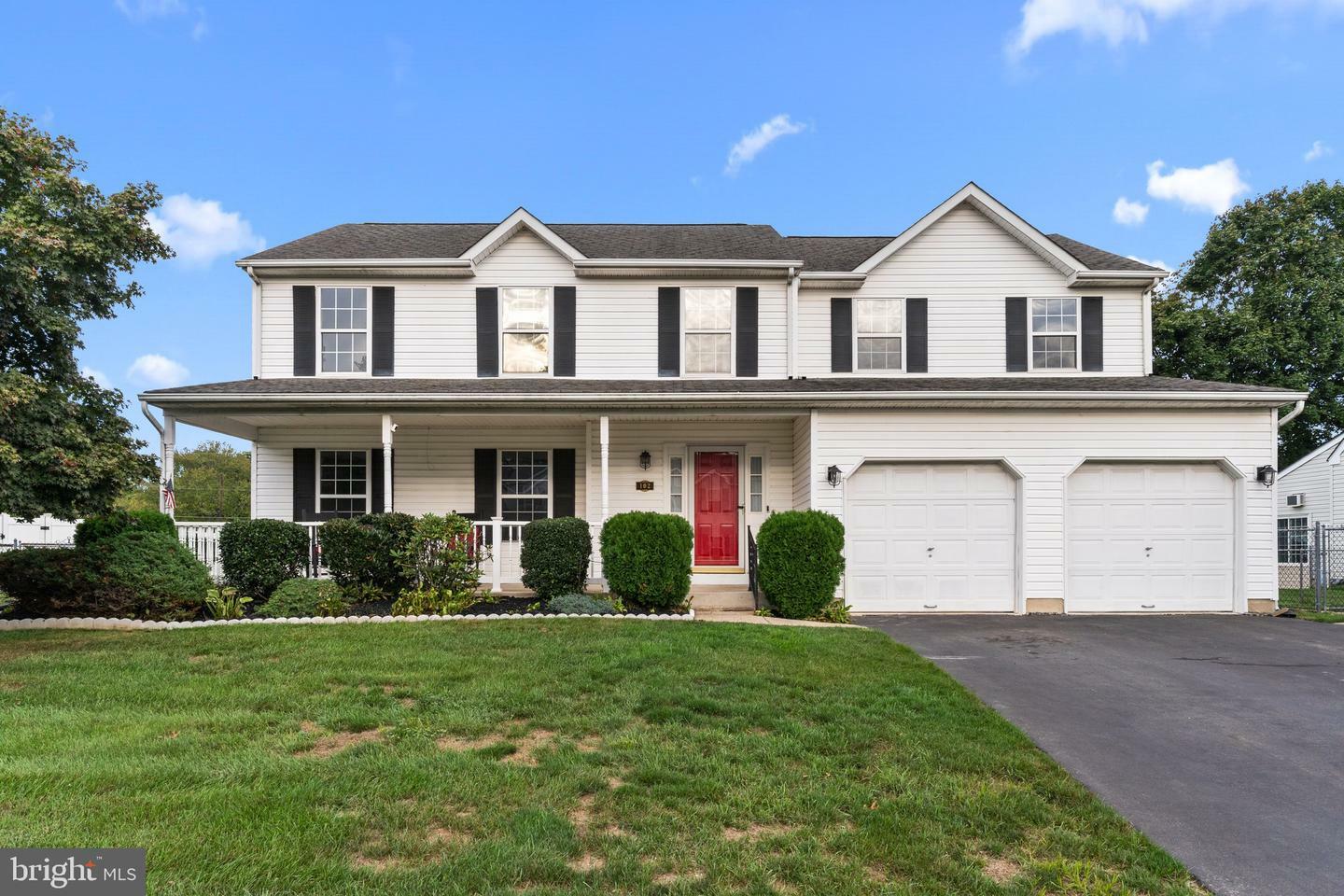 Property Photo:  102 Moon Drive  PA 19047 