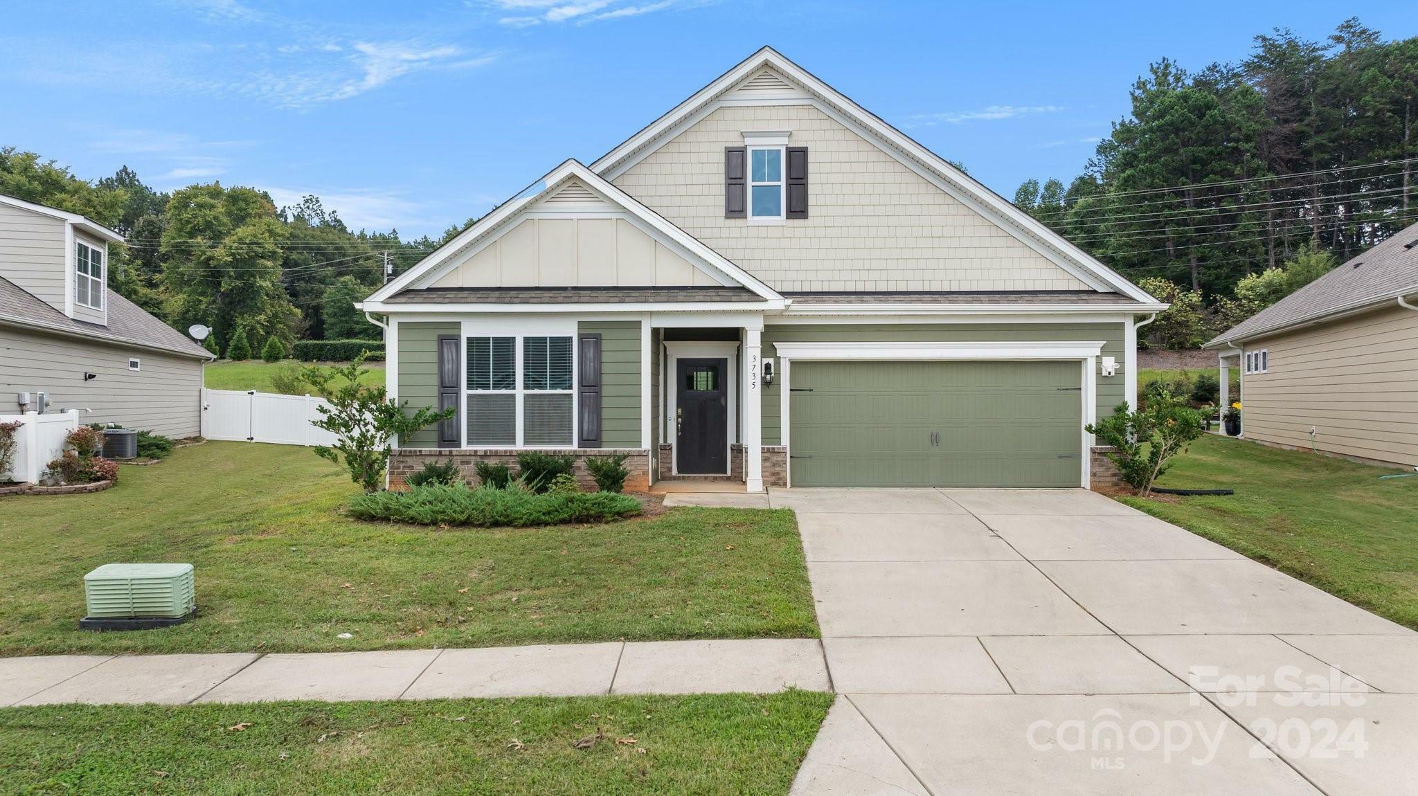 Property Photo:  3735 Norman View Drive  NC 28673 