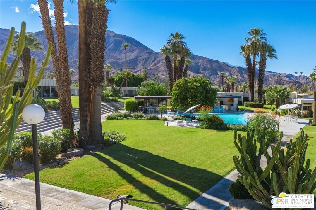 381   Sandpiper St  Palm Desert CA 92260 photo