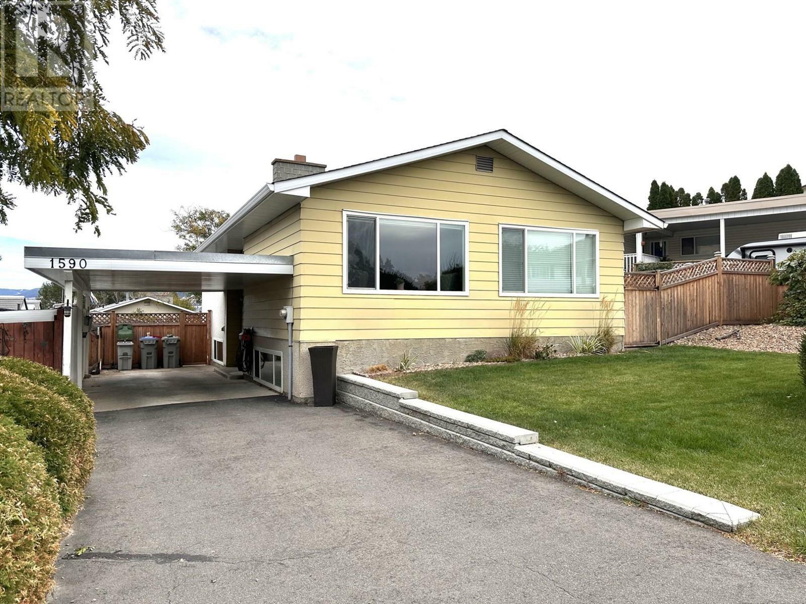 1590 Griffin Terrace  Kamloops BC V2B 7R6 photo