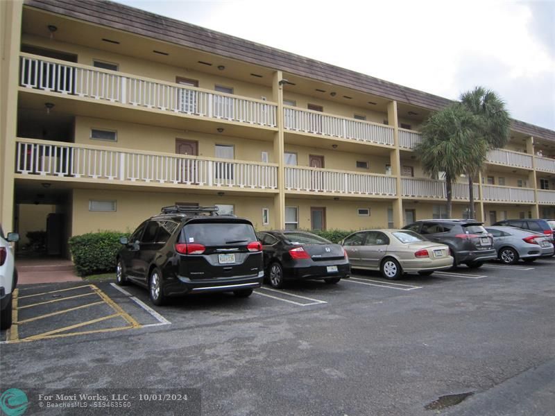 Property Photo: 6150 NW 62nd St 107 FL 33319