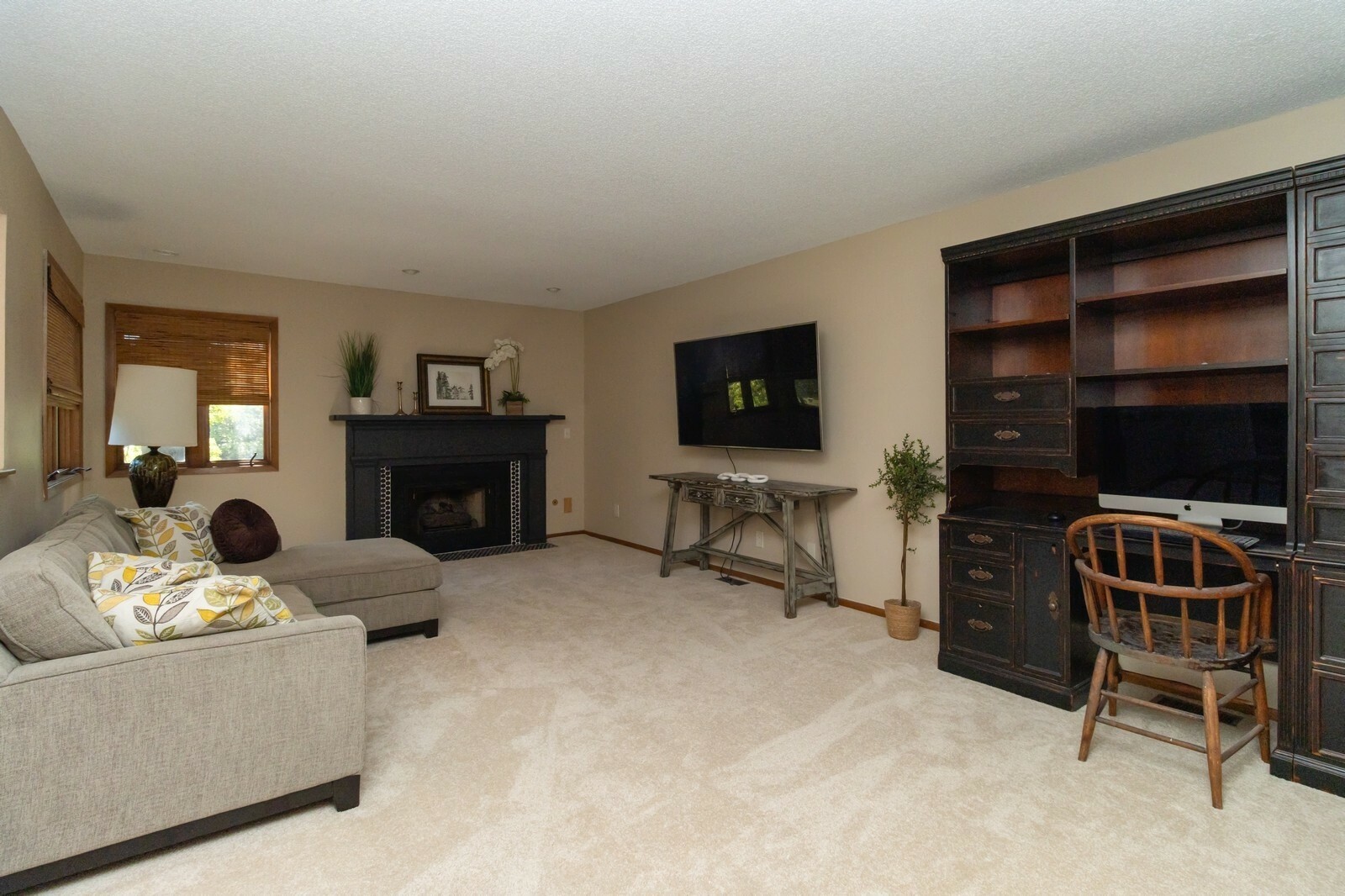 Property Photo:  4902 Cedar Drive 72  IA 50266 