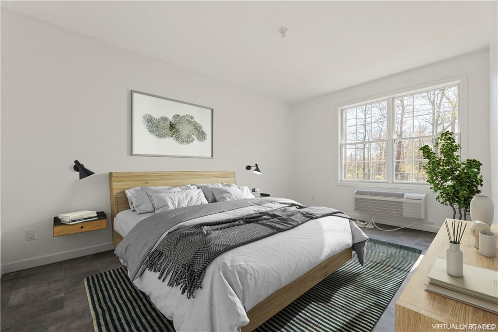 Property Photo:  962 S Route 9W 101  NY 10920 