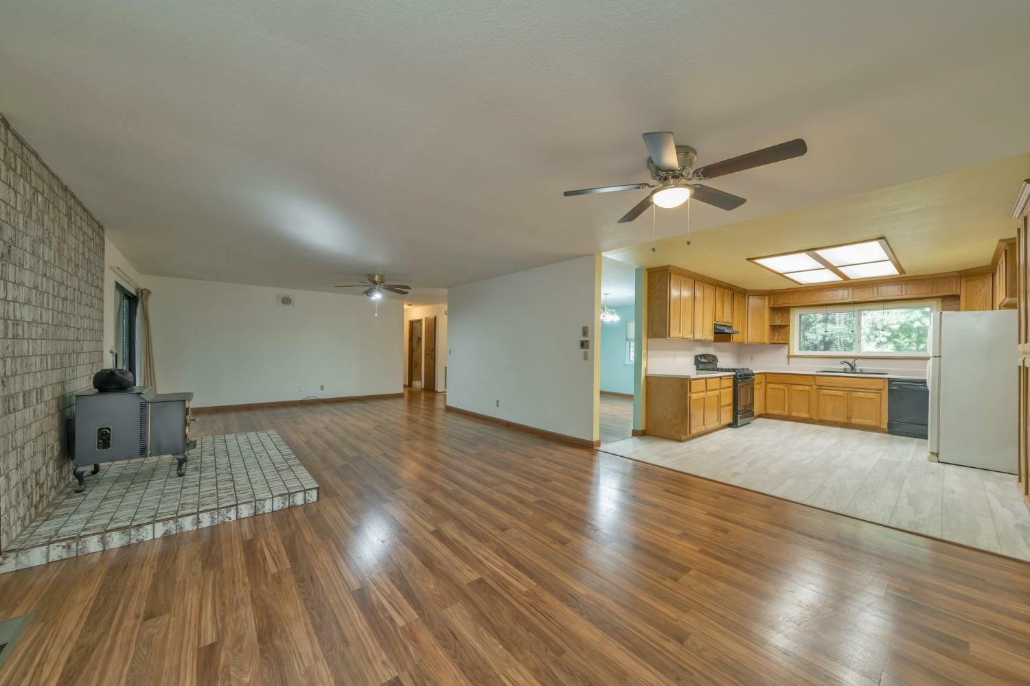 Property Photo: 3031 Sanders Court CA 95726