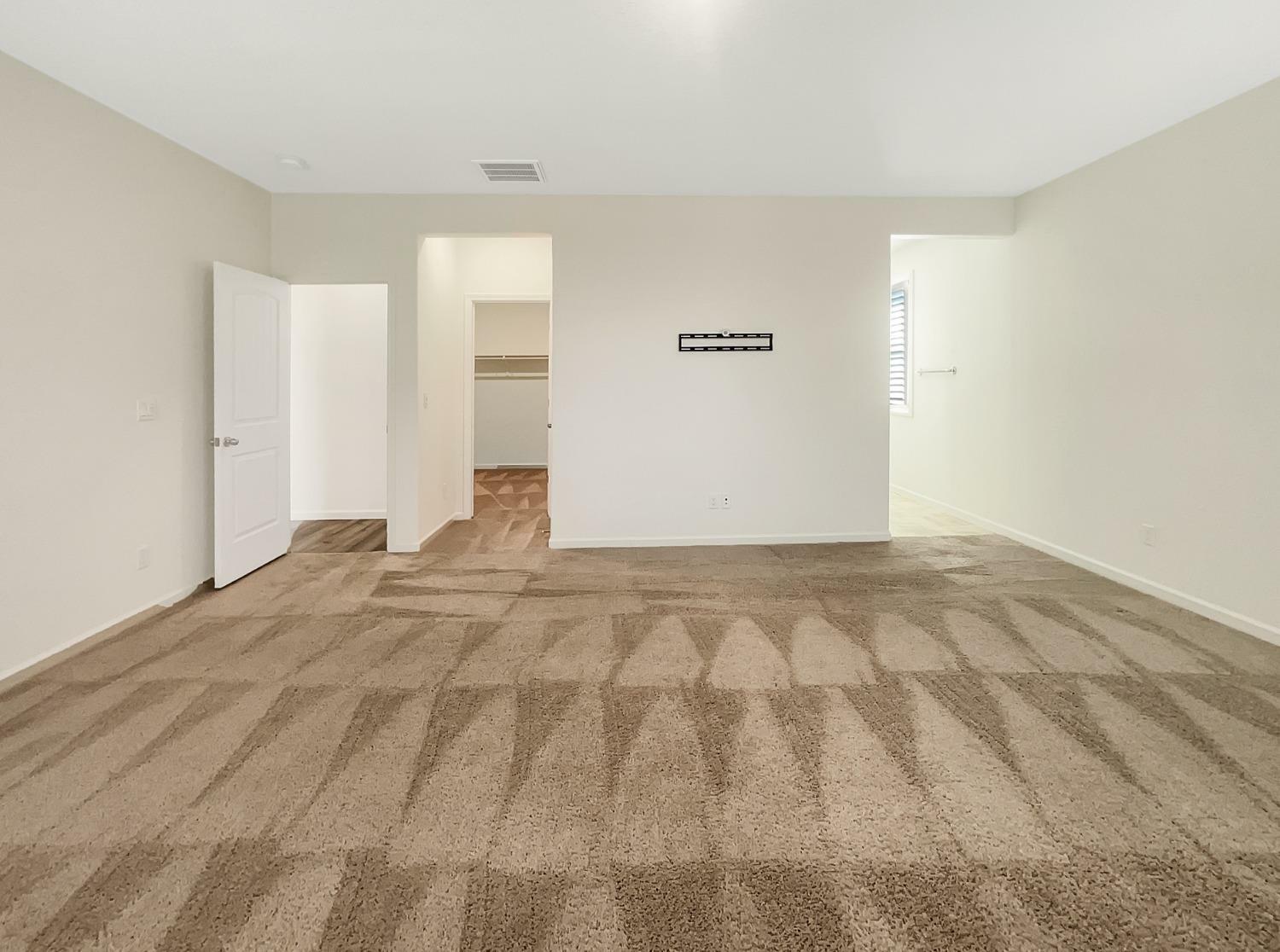 Property Photo:  242 Martos Court  CA 95648 