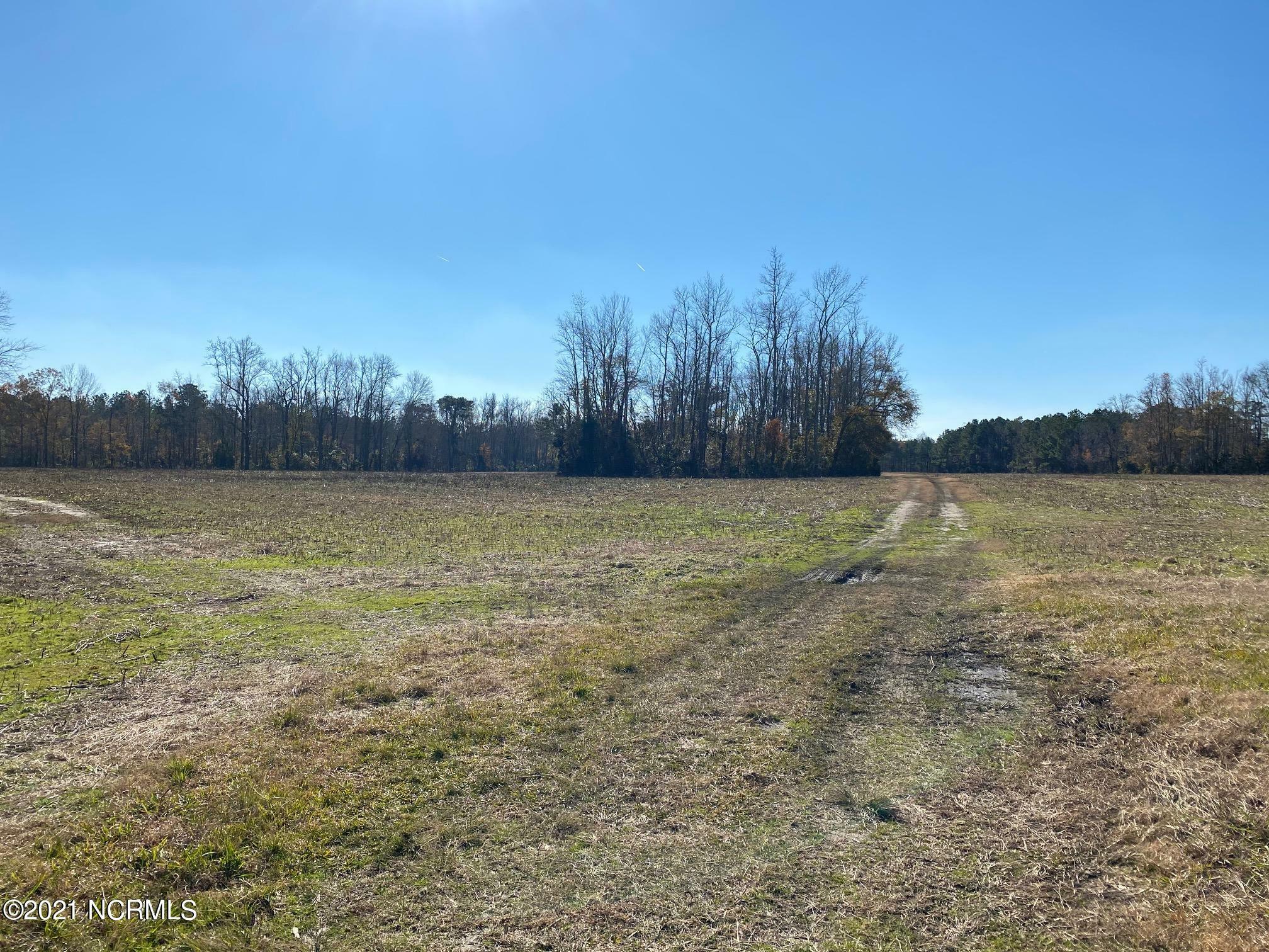 720 A Smith Road  Maysville NC 28555 photo