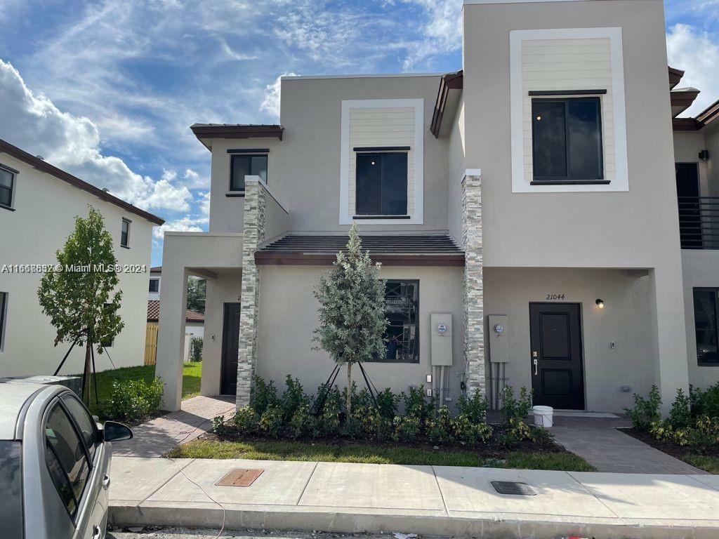 Property Photo:  21038 NE 8th Ave  FL 33179 