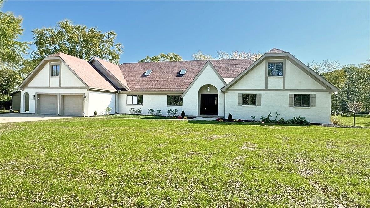 Property Photo:  682 Grange Hall Road  OH 45430 