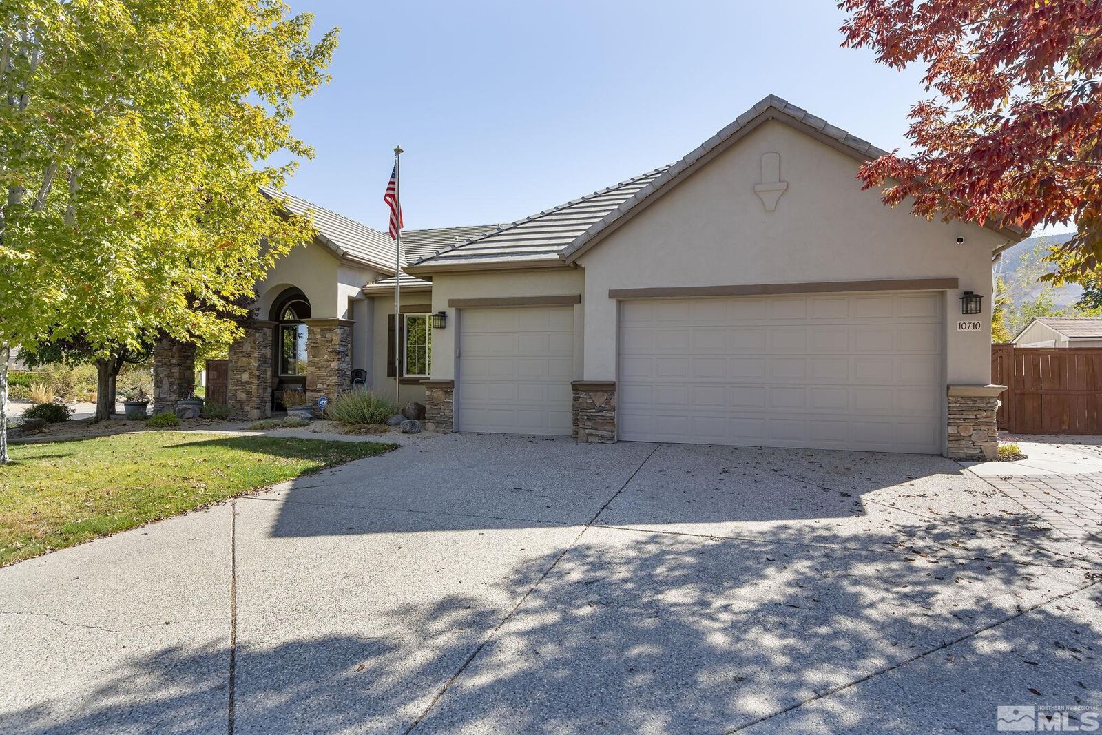 Property Photo:  10710 Ivy Gate  NV 89521 