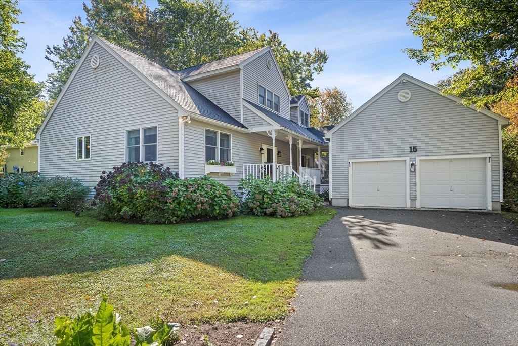 Property Photo:  15 Silver Birch Ln  MA 01832 