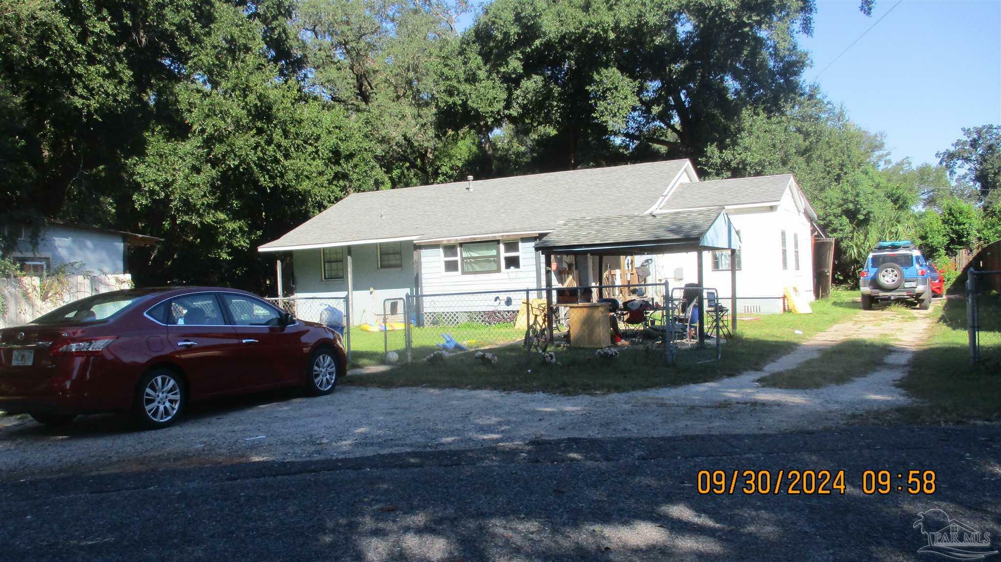 3820 Ward Blvd  Pensacola FL 32505 photo