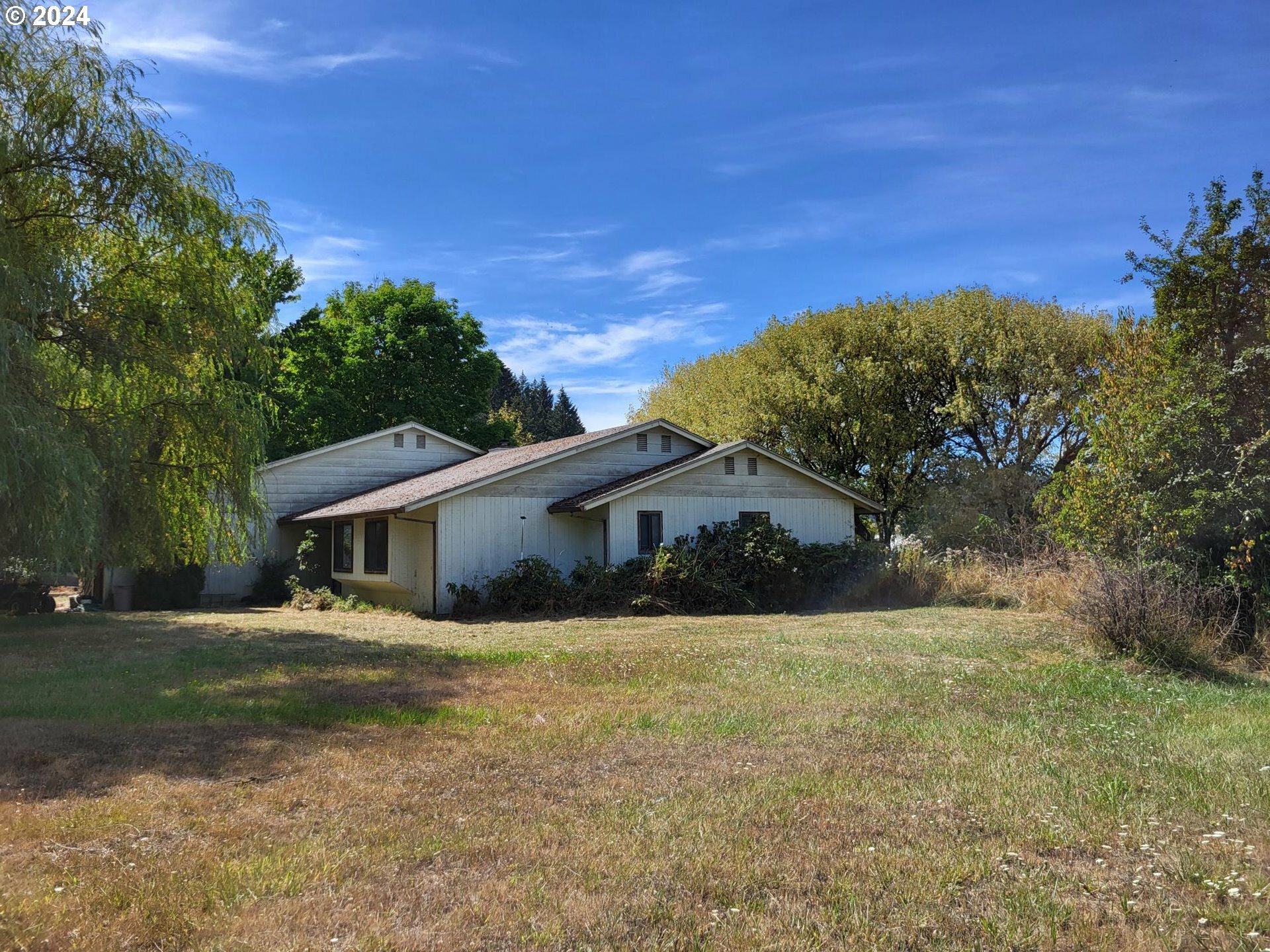 Property Photo:  11830 SW Gopher Valley Rd  OR 97378 