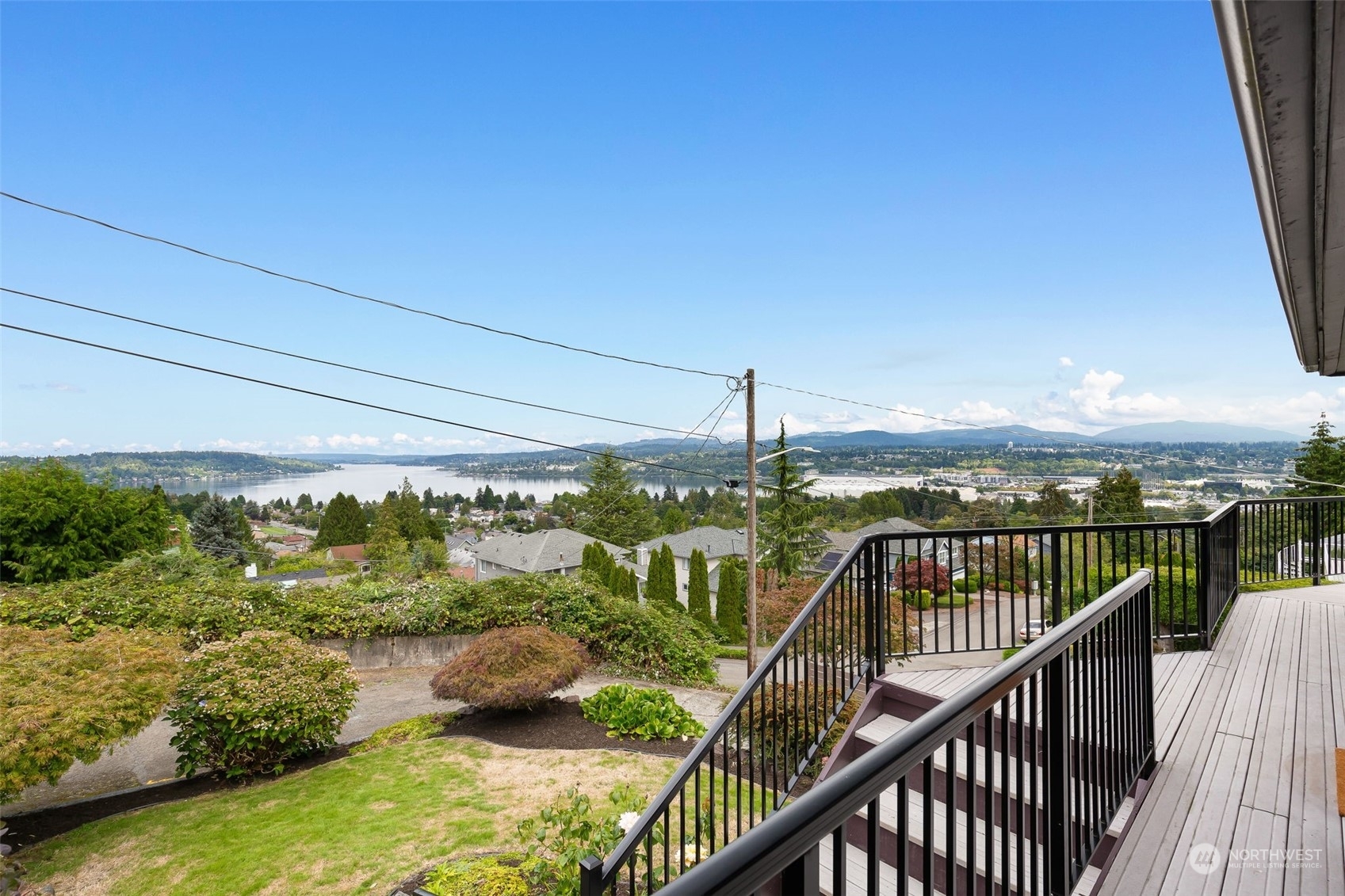 Property Photo:  8217 S 123rd Place  WA 98178 