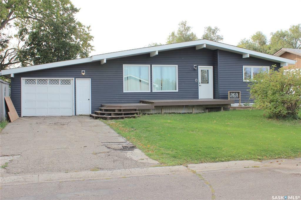 303 River Heights Drive  Langenburg SK S0A 2A0 photo