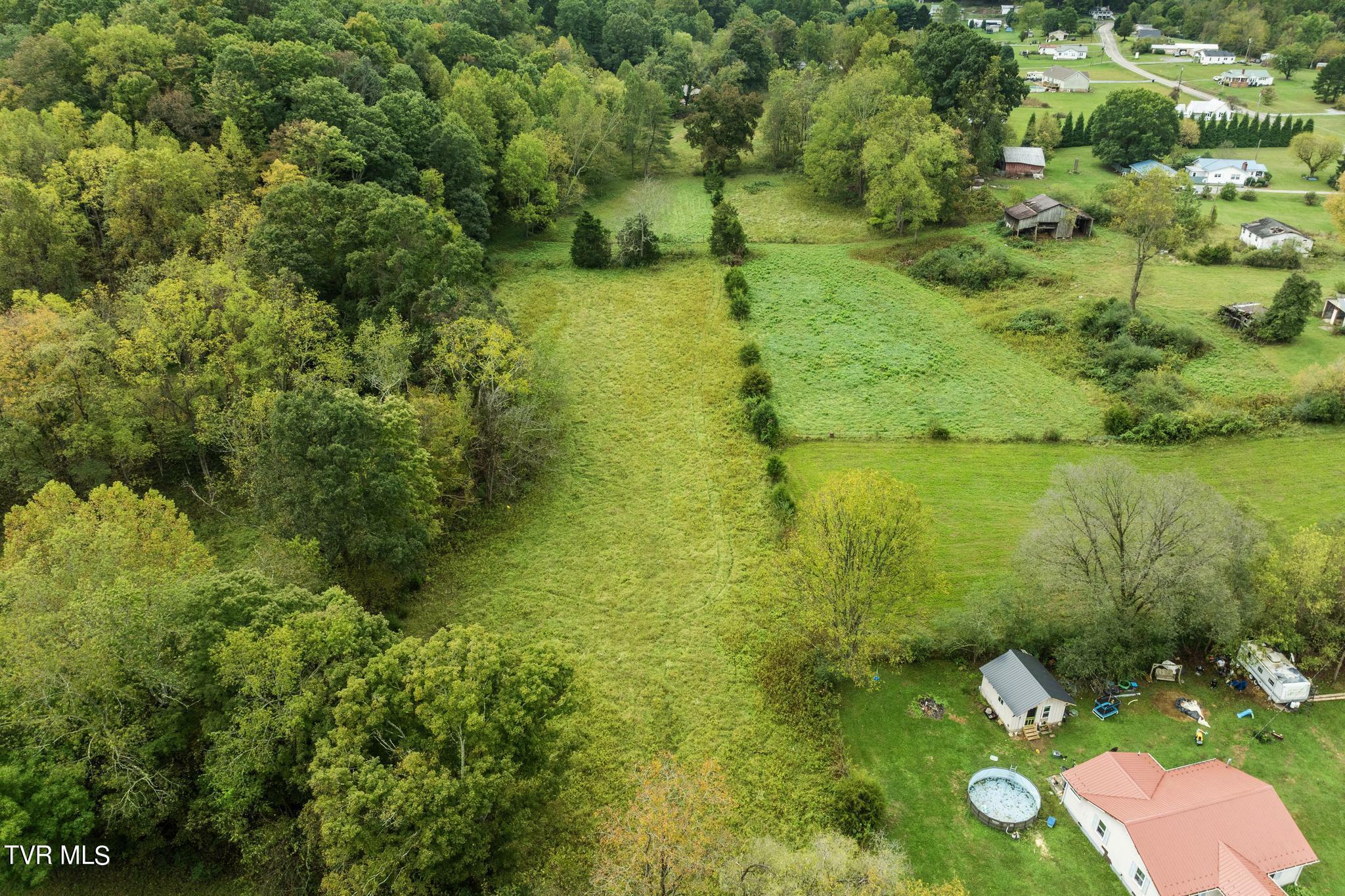 Property Photo: 1620 Chinquapin Grove Road TN 37618