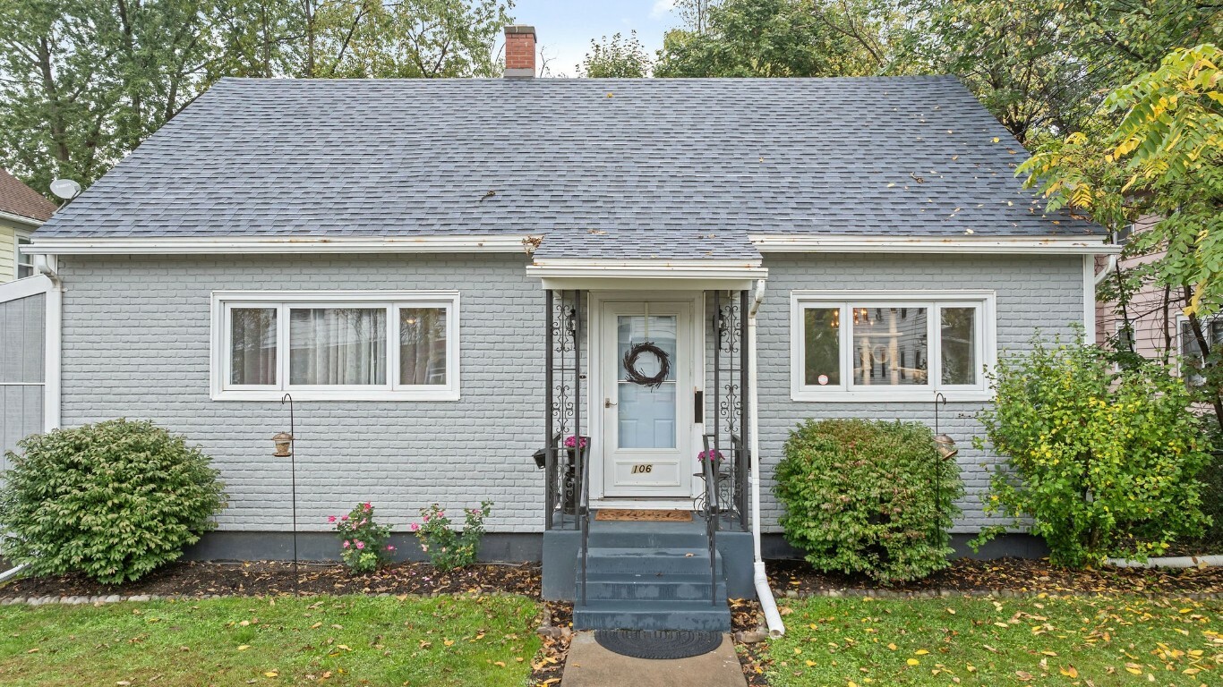 Property Photo:  106 Helen Street  NY 13905 