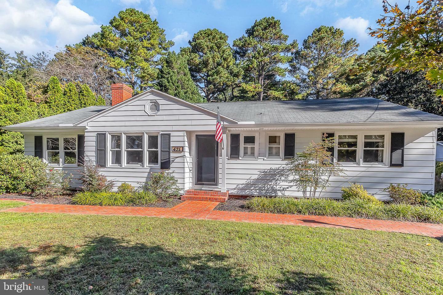 Property Photo:  421 Pine Bluff Road  MD 21801 