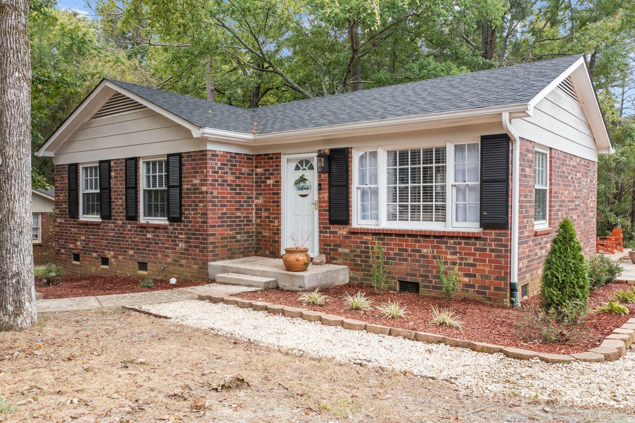 Property Photo:  9900 Arbordale Avenue  NC 28215 