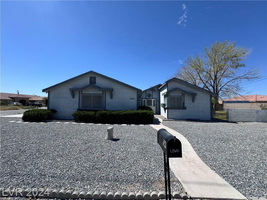 Property Photo:  921 East Calvada Boulevard  NV 89048 