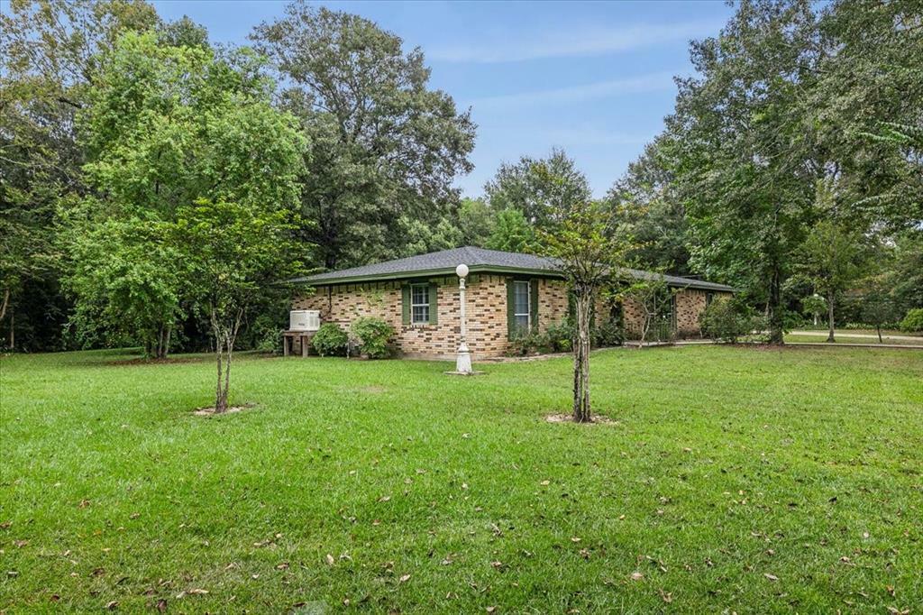 Property Photo:  3301 Pelican Street  TX 77630 