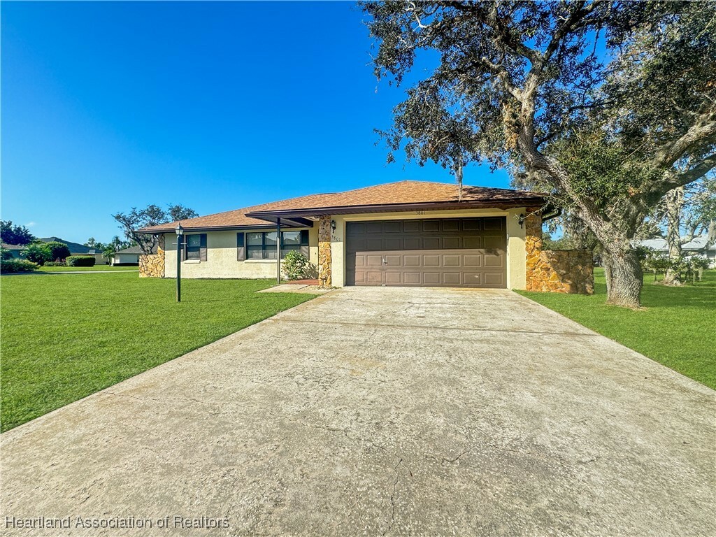 Property Photo:  3801 Monza Drive  FL 33872 