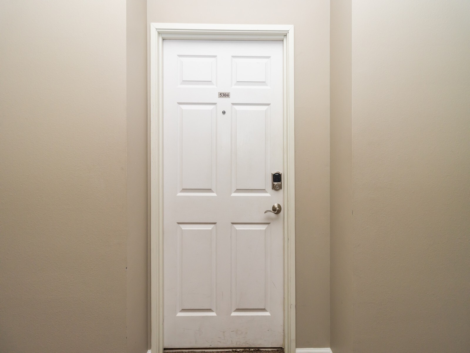 Property Photo:  6255 Beechtree Drive 5304  IA 50266 
