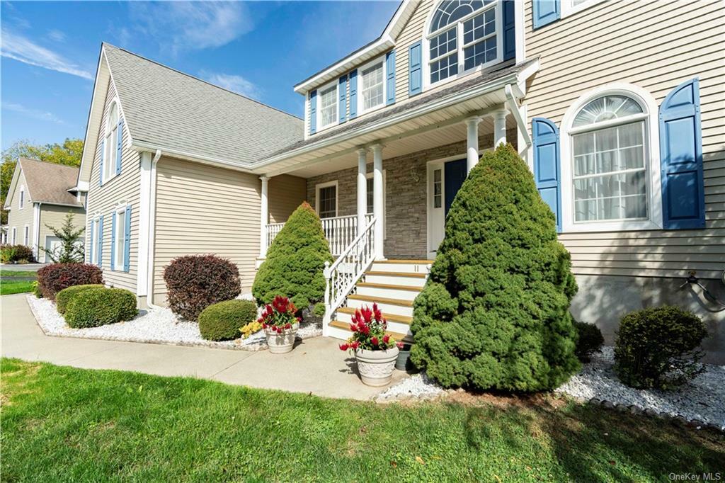 Property Photo:  11 Logan'S Way  NY 12533 