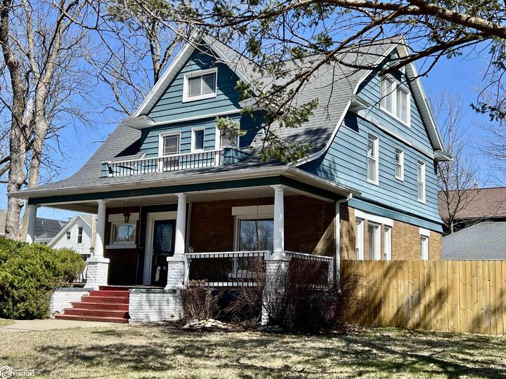 Property Photo: 522 Main Street IA 50126