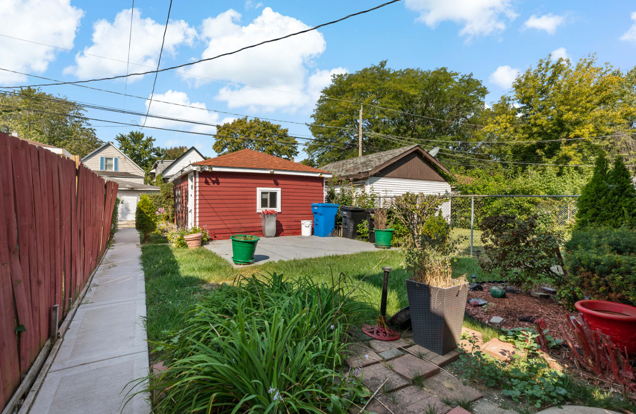 Property Photo:  8412 S Morgan Street  IL 60620 