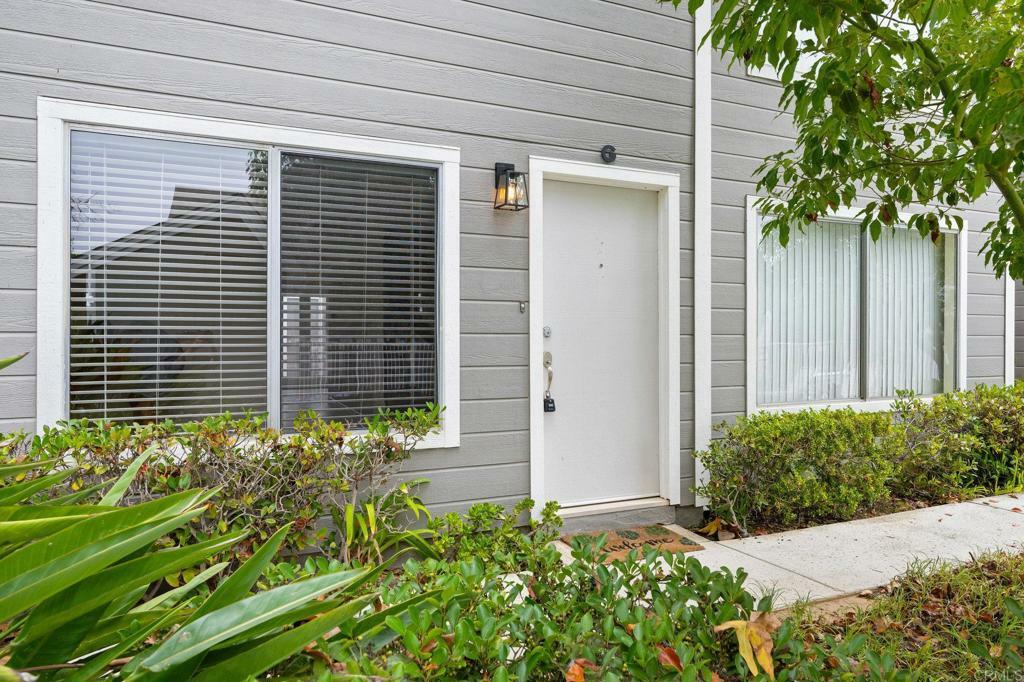 Property Photo:  2525 Jefferson Street G  CA 92008 