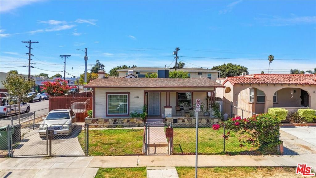 6435 Madden Avenue  Los Angeles CA 90043 photo