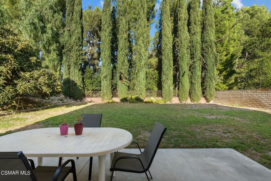 Property Photo:  6112 Hedgewall Drive  CA 91362 