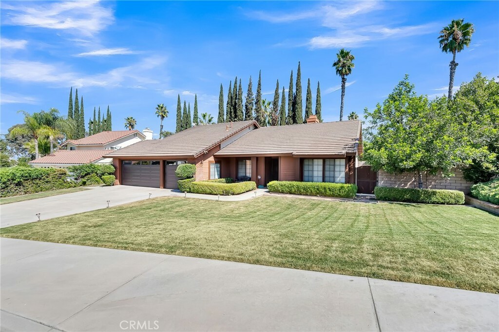 Property Photo:  6270 Jaguar Drive  CA 92506 