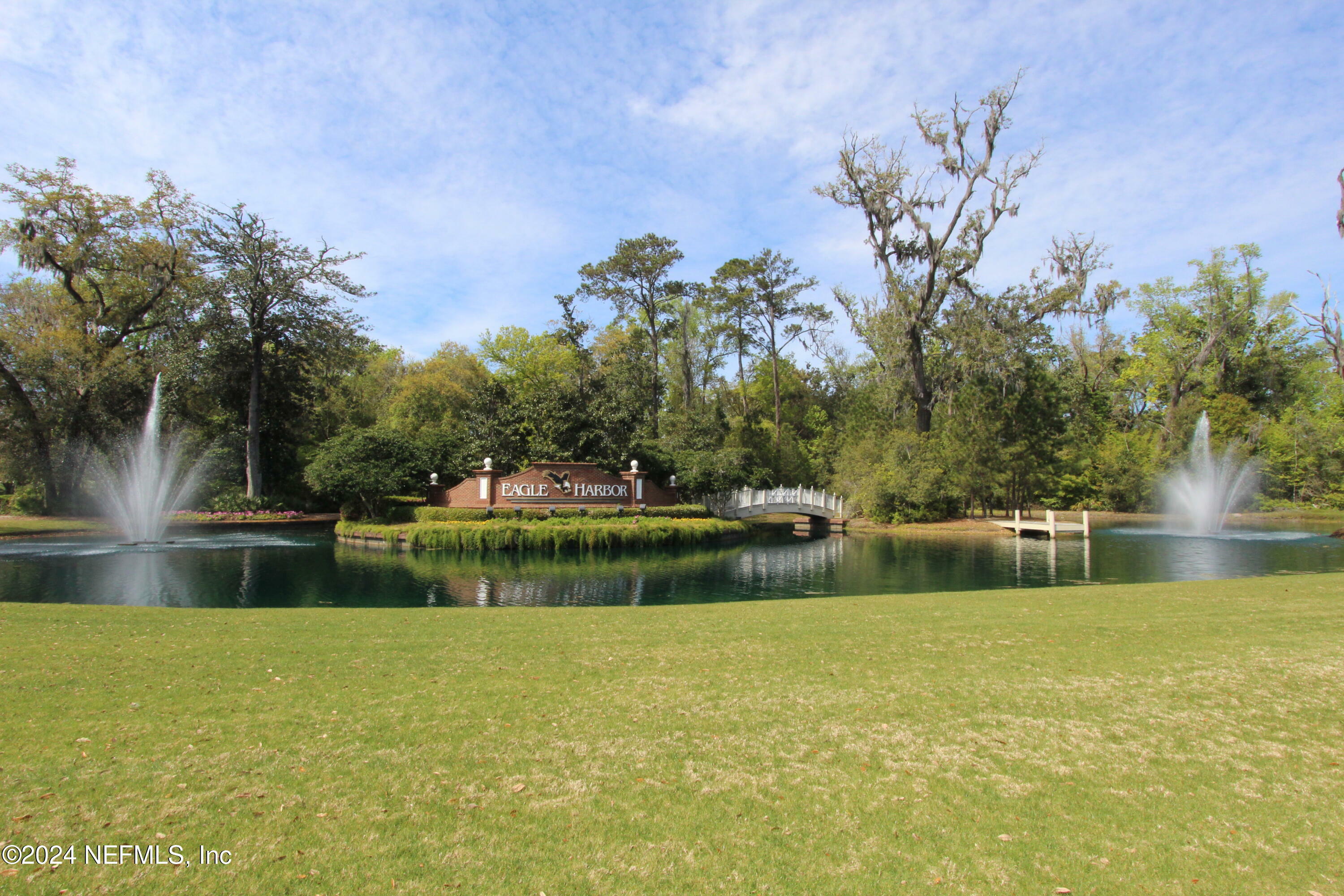 Property Photo: 1674 Waters Edge Drive FL 32003