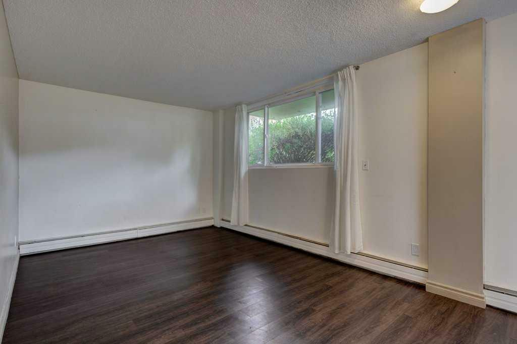 Property Photo:  635 57 Avenue SW 107  AB T2V 0H5 