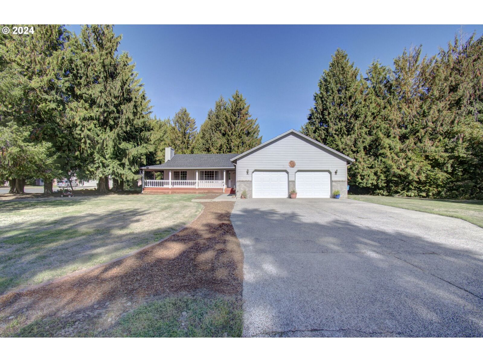 Property Photo: 9804 NE 180th Cir WA 98604