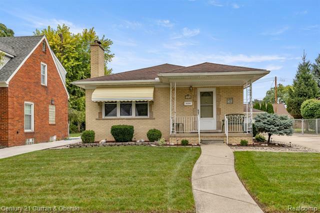 7296 Kingsbury Street  Dearborn Heights MI 48127 photo