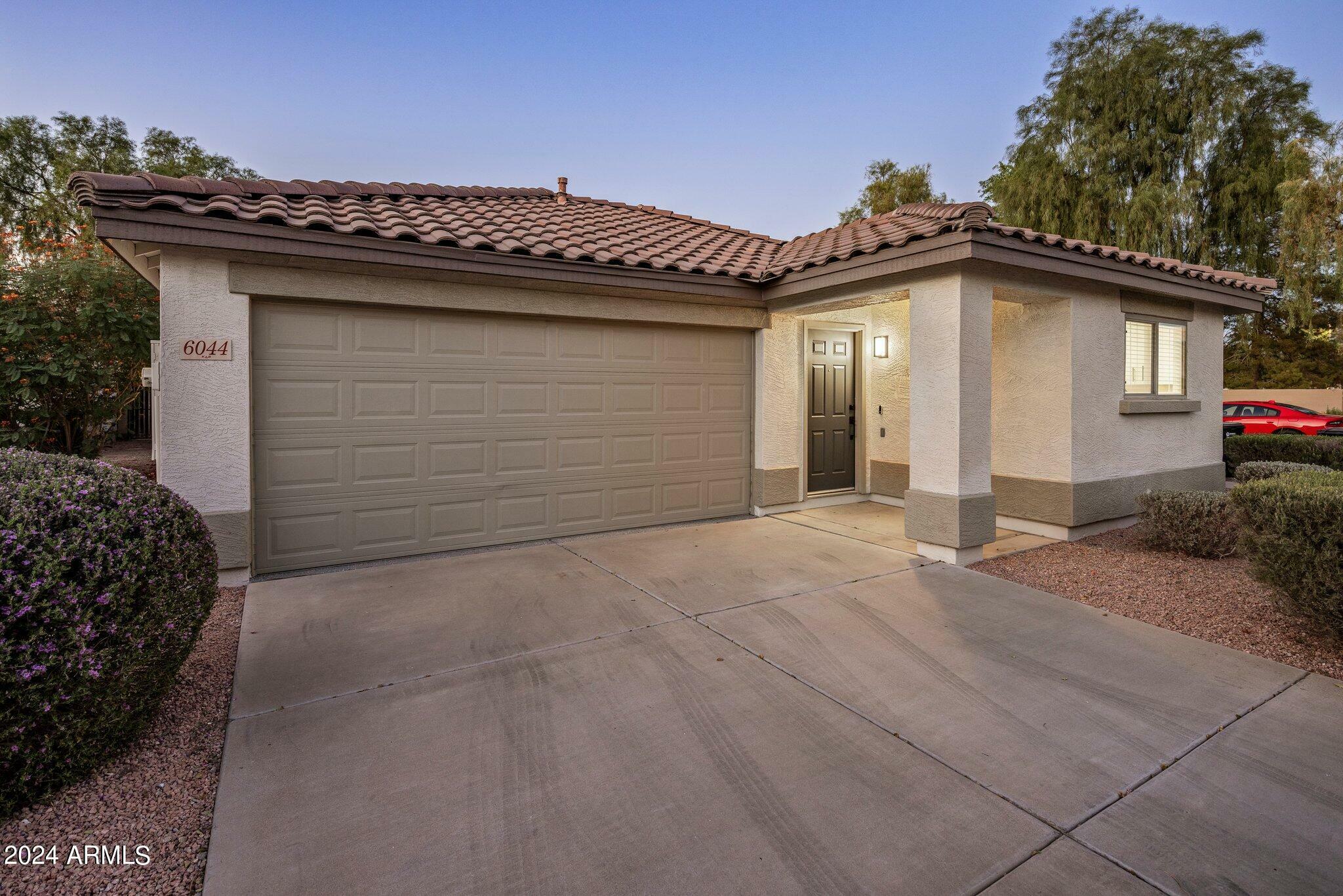 Property Photo:  6044 S Bell Place  AZ 85249 