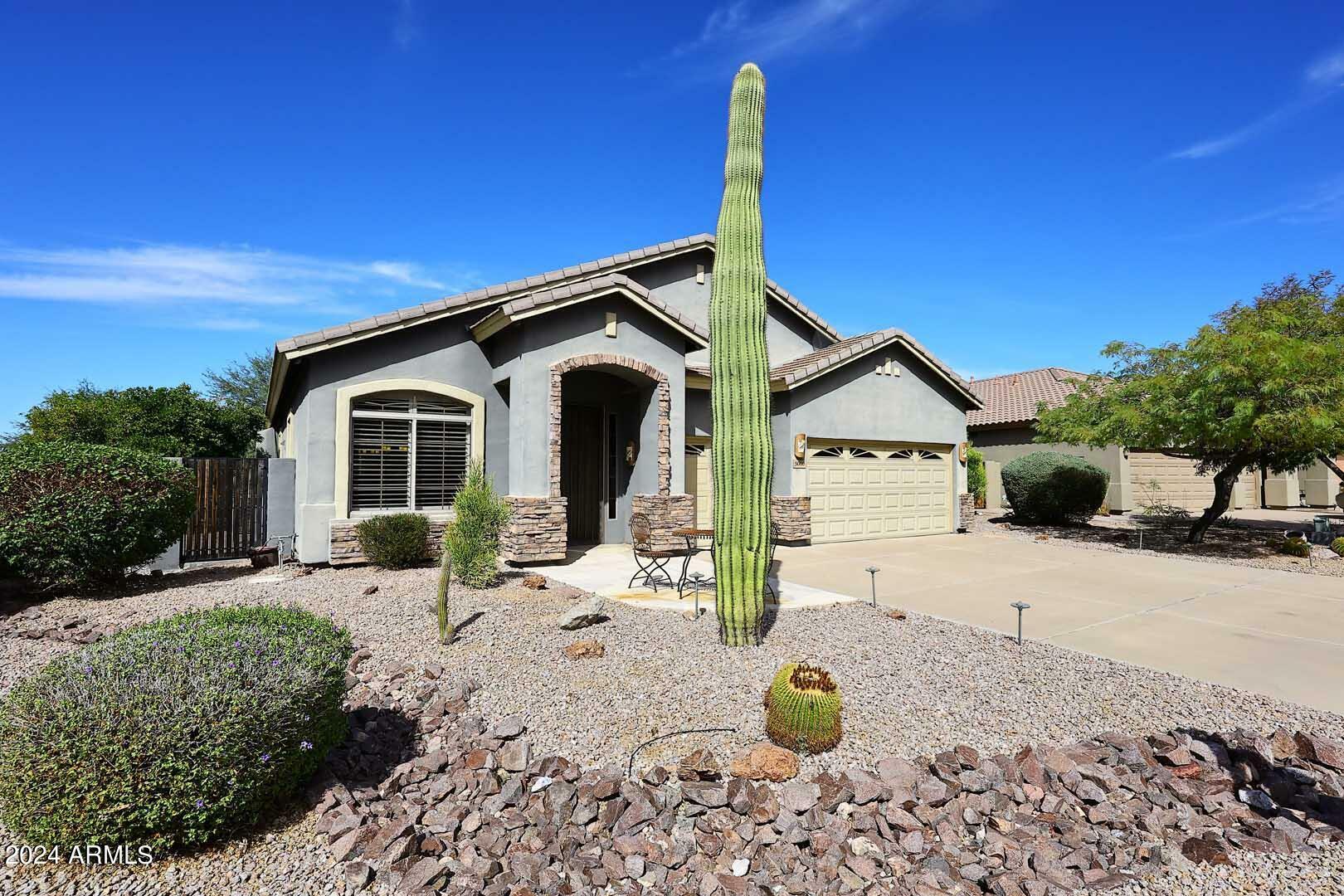 Property Photo:  5060 S Las Mananitas Trail  AZ 85118 