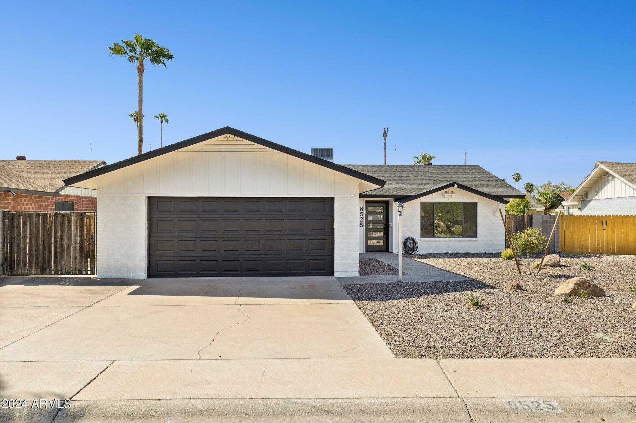 8525 E Bonnie Rose Avenue  Scottsdale AZ 85250 photo